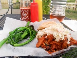 Grilled brocollini Vegan BBQ Sandwich, and great draft IPA at Pig Minds Brewing in Machesney Park