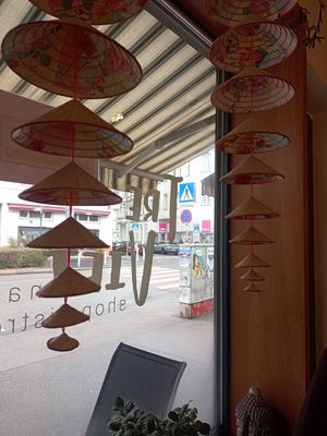 Inside at Tre Viet in Vienna