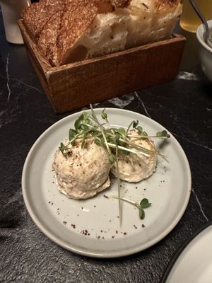 Walnuss-Maronen-Butter  at Furo in Salzburg