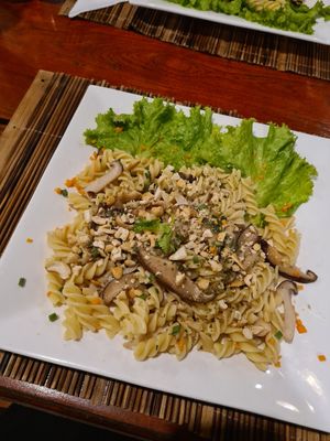 Pasta with mushrooms at SpringRiver Resort & Restaurant in Ban Tiou Village