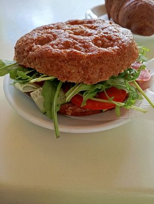  at House Cafe in Pisa