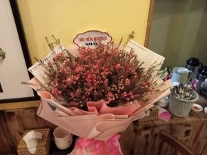 This restaurant is so special that customers bring birthday flowers for the owner. Right now i am waiting for my food to arrive at Shala Vegan House in Da Nang