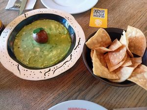 Guacamole at Mano de Santo - Buhaira in Sevilla