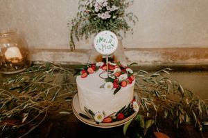Lemon and Strawberry Vegan Wedding Cake at Grão a Grão in Caldas Da Rainha