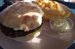 Black bean burger at Bij Fleur in Torrox Costa