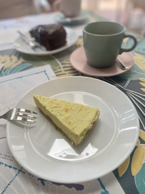 Lemon and ginger raw slice, with chococake in the background! 💚  at Bij Fleur in Torrox Costa