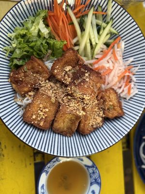 Lemongrass tofu bowl with vermicelli   at Ôngbà Vietnamese Eatery in Vancouver