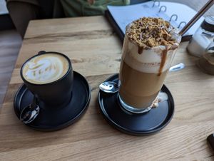 Cappuccino and Christmas coffee at VRÜH - All Day Breakfast in Dortmund