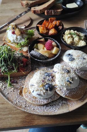 Probierplatte 13,90 € at VRÜH - All Day Breakfast in Dortmund