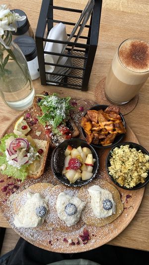 Probierplatte: a selection of their most popular dishes. So amazing to be able to try many of their dishes!  at VRÜH - All Day Breakfast in Dortmund