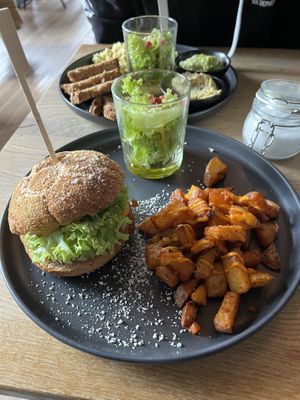   at VRÜH - All Day Breakfast in Dortmund