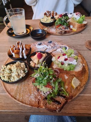  at VRÜH - All Day Breakfast in Dortmund