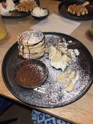   at VRÜH - All Day Breakfast in Dortmund