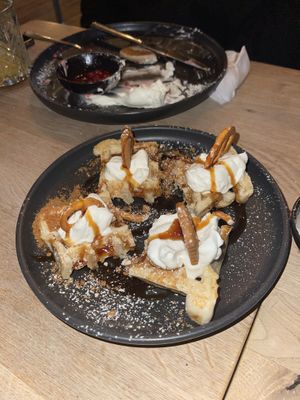   at VRÜH - All Day Breakfast in Dortmund