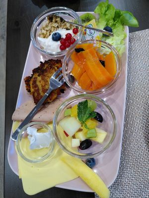 Veganes Frühstück at bei FRIDA Café & Catering in Grevenbroich