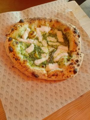 Rosemary and mozzarella garlic bread at Pizzarova in Bristol