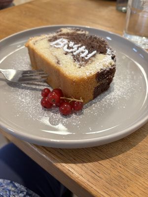 Marble cake    at Gecco Café & Concept Store in Buehl