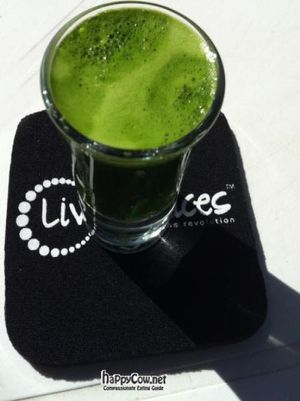 Wheatgrass shot at Living Juices in Koh Tao