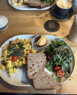 Veganes Rührei  at schnack in Mainz