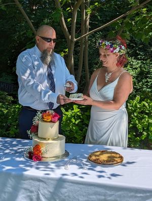  at Elegant Cakes in Bothell