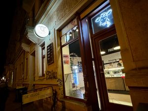 store front at Die Vegane Fleischerei in Dresden