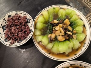 Stir fried bok choy at Tam Coc Ngo Dong Homestay and Vegan Restaurant in Ninh Binh
