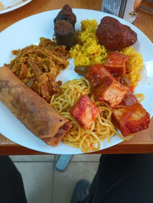 Vegan buffet at ChuMinh Tofu and Veggie Deli in Seattle