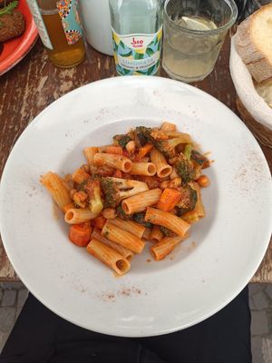 Suggestion pasta with chickpeas at Humus in Bolzano