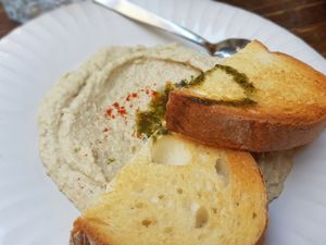 Babaghanoush at Humus in Bolzano