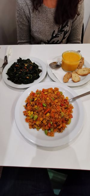 Quinoa, Crema y Espinacas at La Löla  in Granollers