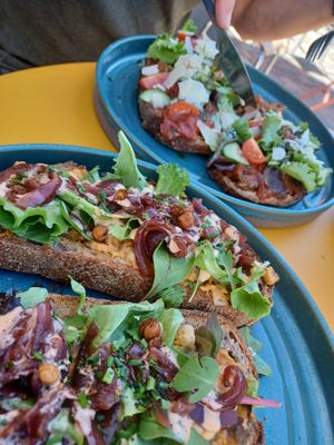 Vegan toast (front) and vegetarian toast (back) at Patron in Ghent