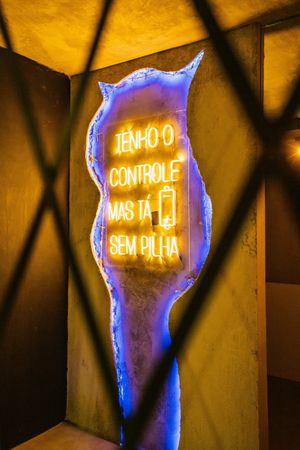 Simmm, isso todos tem em comum Hahhaa sempre perdemos a pilha   at Viral Club Gastrobar in Rio De Janeiro