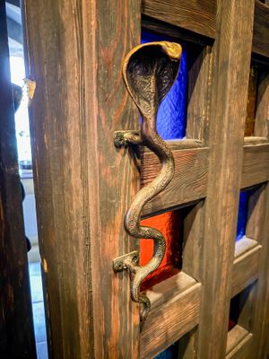 detail, door handle at Agni Food in Vilnius