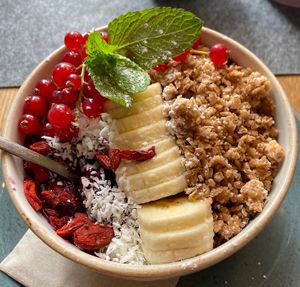 acai bowl  at Deli Kitchen in Munich