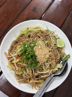 Pad Thai, was really good!  at Kaun Im Yok Vegan Restaurant - H&H in Vang Vieng