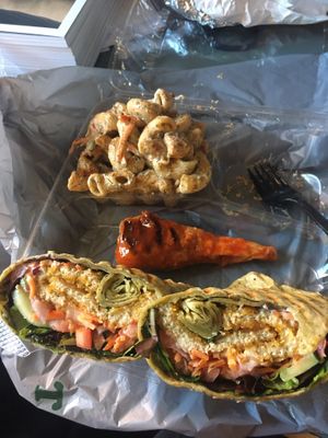 Phish wrap, sriracha ting, and pasta salad at The Green House in Baltimore