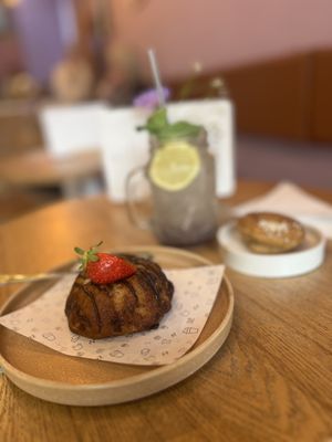 Single serving bundt cake (€6), lavender lemonade (€4,50) and...  at Woof & Me in Amsterdam