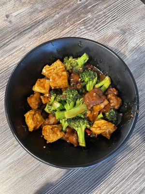 general tsao   at Sipz Fusion Cafe - Clairemont Mesa in San Diego