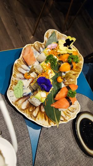 They have a separated vegan menu which makes you avoid going through a super long menu searching for vegan options. Highly recommended, everything was delicious and the service is  at Aloisi Sushi Gourmet in Roseto