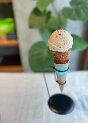  at sari sari store サリサリストア in Osaka