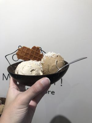   at sari sari store サリサリストア in Osaka