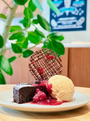  at sari sari store サリサリストア in Osaka