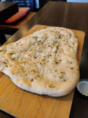 Garlic Naan at Shikara Quick in Hamburg