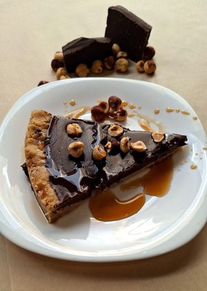 Gluten Free chocolate tarte
All mind powder, maple syrup and peanut butter at Veganato in Crete