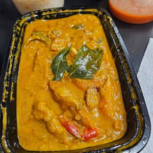 Malabar Coconut Curry (vegan version of the Veg Tikka masala) at Delhi6 Indian Kitchen in Highland Village
