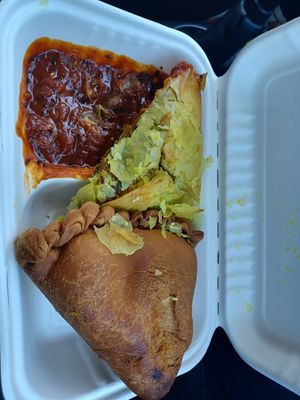 Samosa and Filo with chutney at Revite Café in Motueka