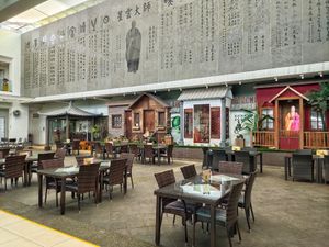 Dining area at Water Drop Teahouse 滴水坊 in Northeast Singapore