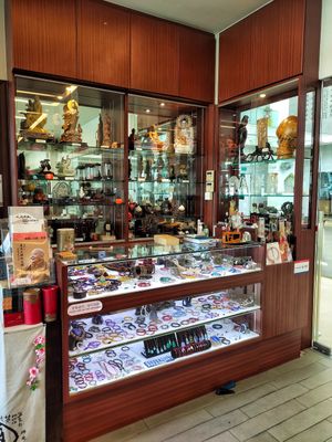 At the entrance of the air-conditioned dining area at Water Drop Teahouse 滴水坊 in Northeast Singapore