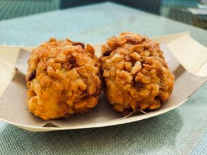 Cheesy potato balls at Water Drop Teahouse 滴水坊 in Northeast Singapore