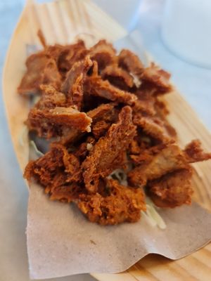 Crispy G ~ 8/2/22 at Water Drop Teahouse 滴水坊 in Northeast Singapore